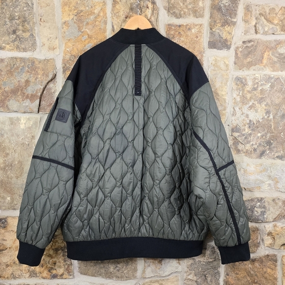 NEW Moose Knuckles XL Flushing Bomber Quilted Jacket Coat - Picture 7 of 16